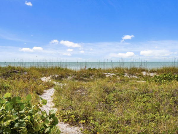 Anna Maria Island Vacation Beach Pool Home Five Bedrooms